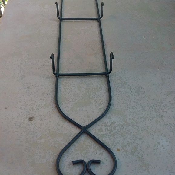 Other - 3 tier metal plate hanger Other - 3 tier metal plate hanger